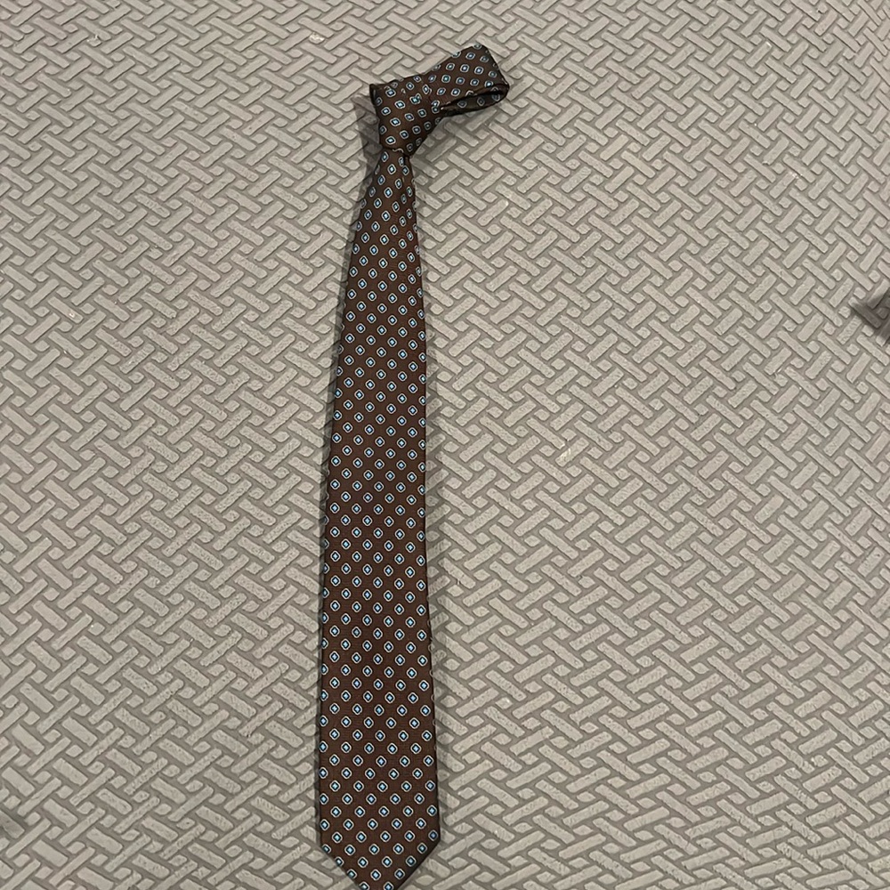 Like new gently used Sprezza mens neck tie - Blacklist
